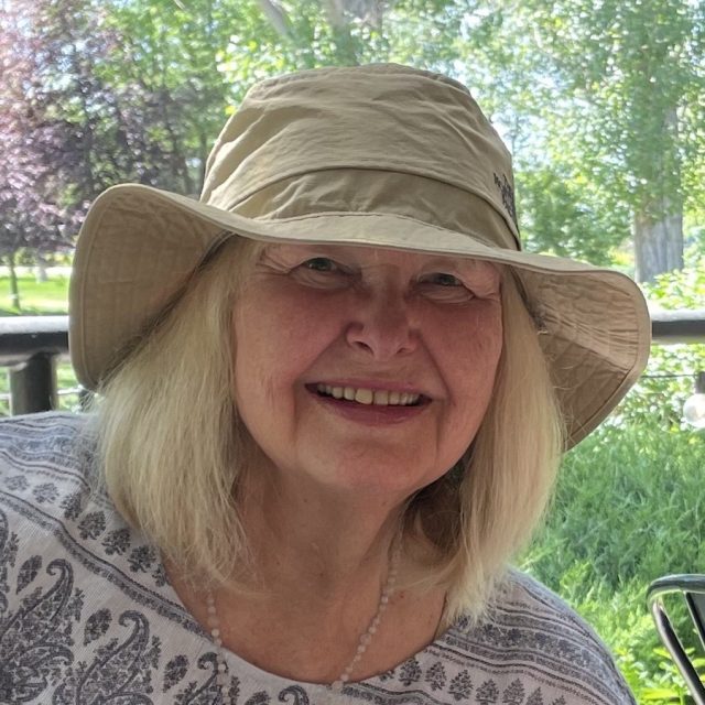 Jacqueline Arnold